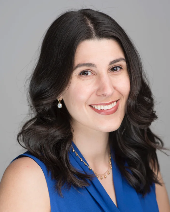 Evelyn Barake_02.png