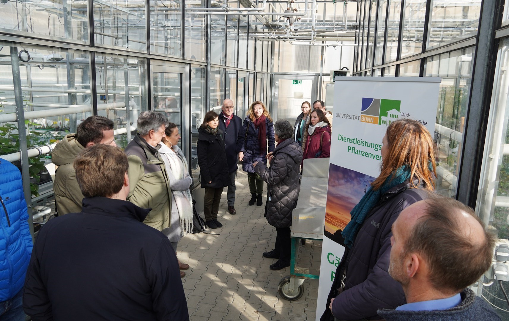 Teilnehmende beim Besuch des bio IP an der Landwirtschaftlichen Fakultät