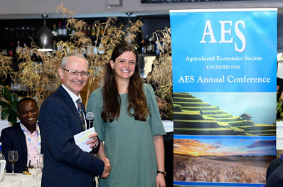 Anna Massfeller wins best presentation Anna Massfeller wins best presentation