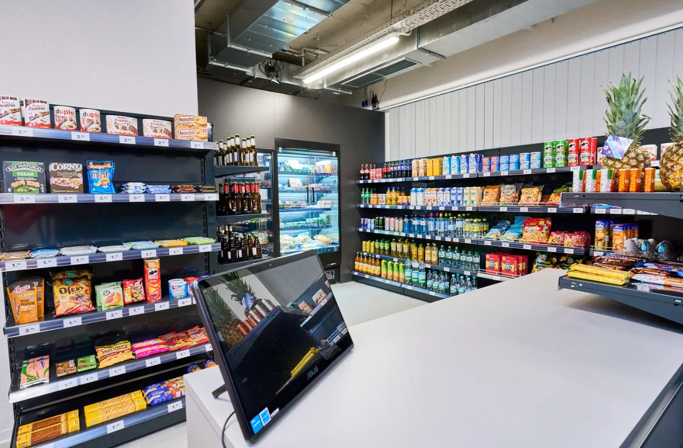 ExitView_Shelves_LabSupermarket.webp